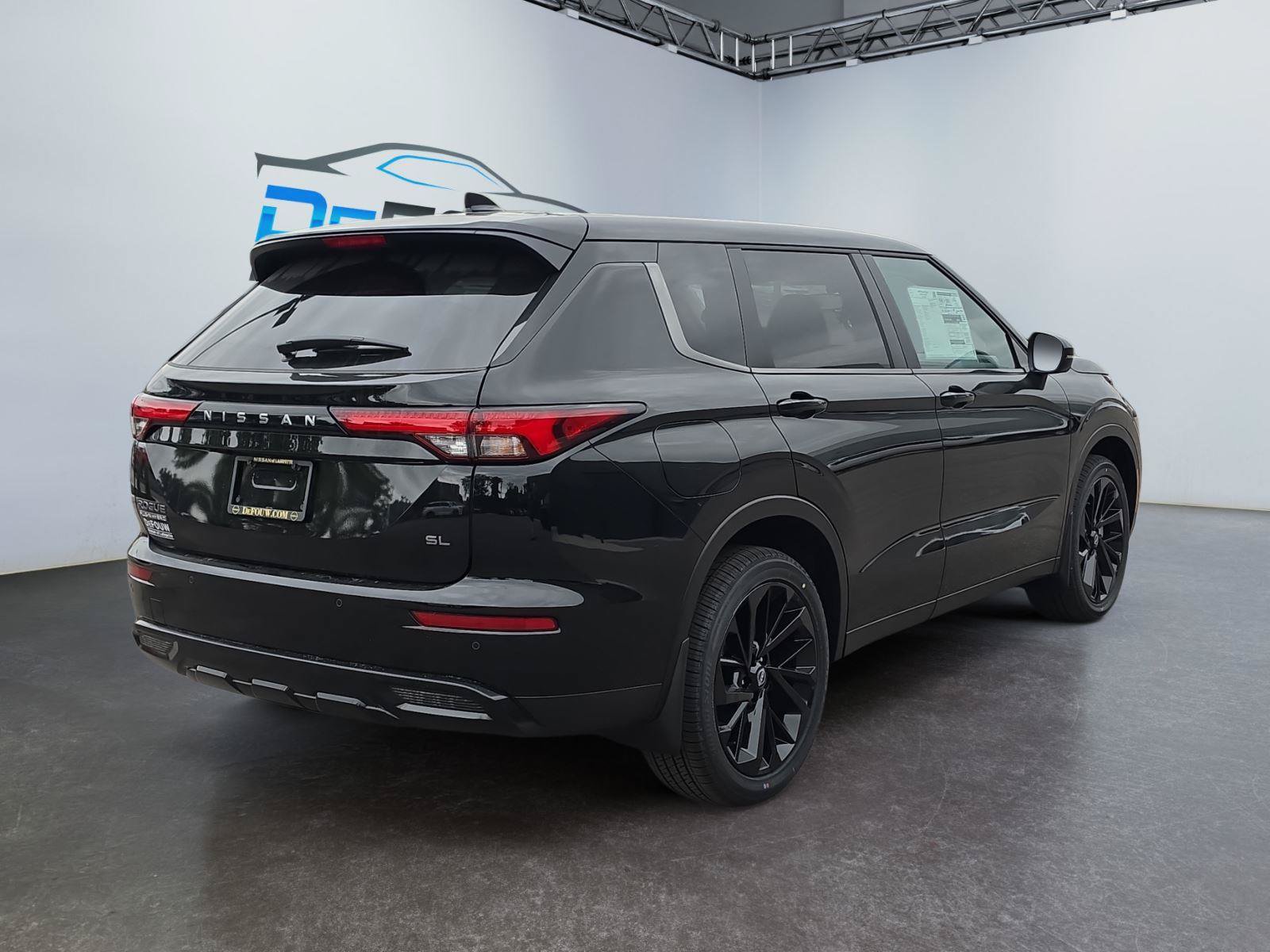New 2026 Nissan Rogue SL AWD/4WD image 3