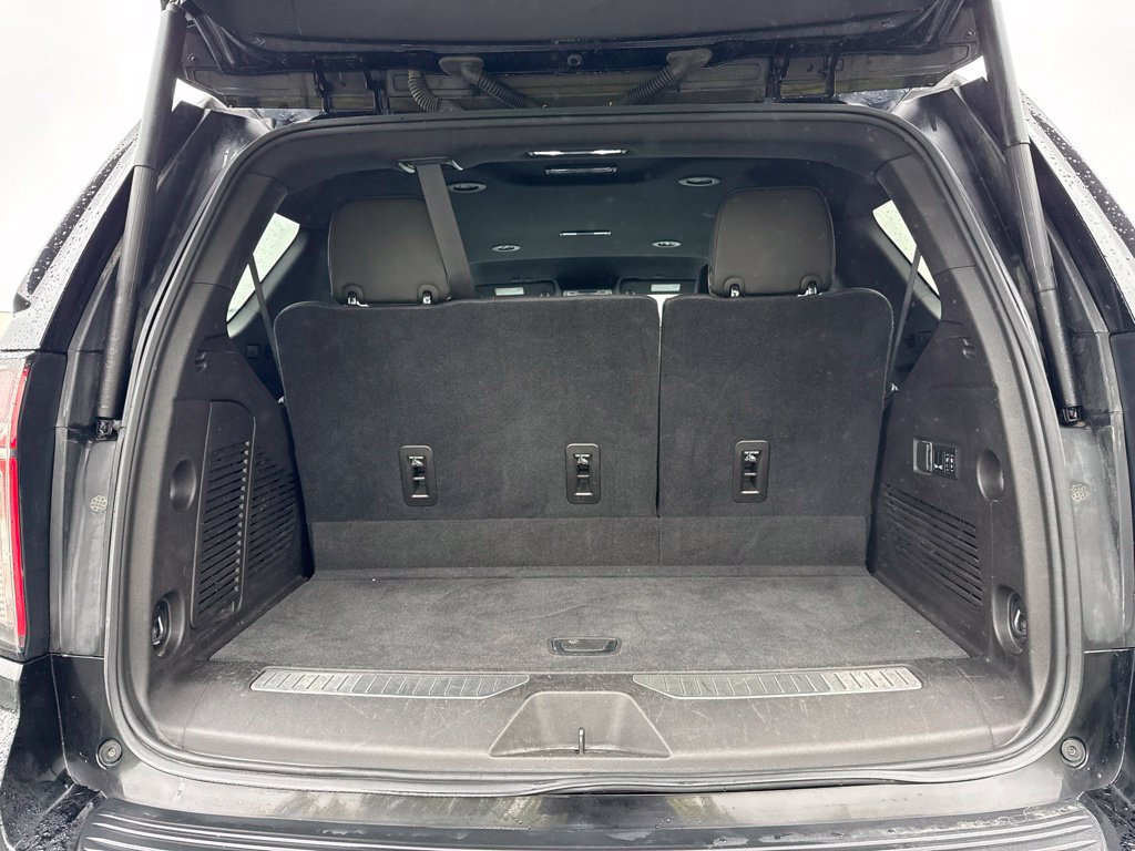 Used 2021 Chevrolet Tahoe Premier AWD/4WD image 21