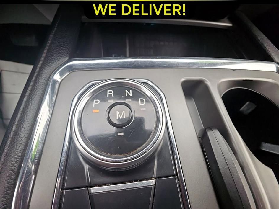 Used 2020 Ford Expedition XLT w/ Equipment Group 202A AWD/4WD image 12