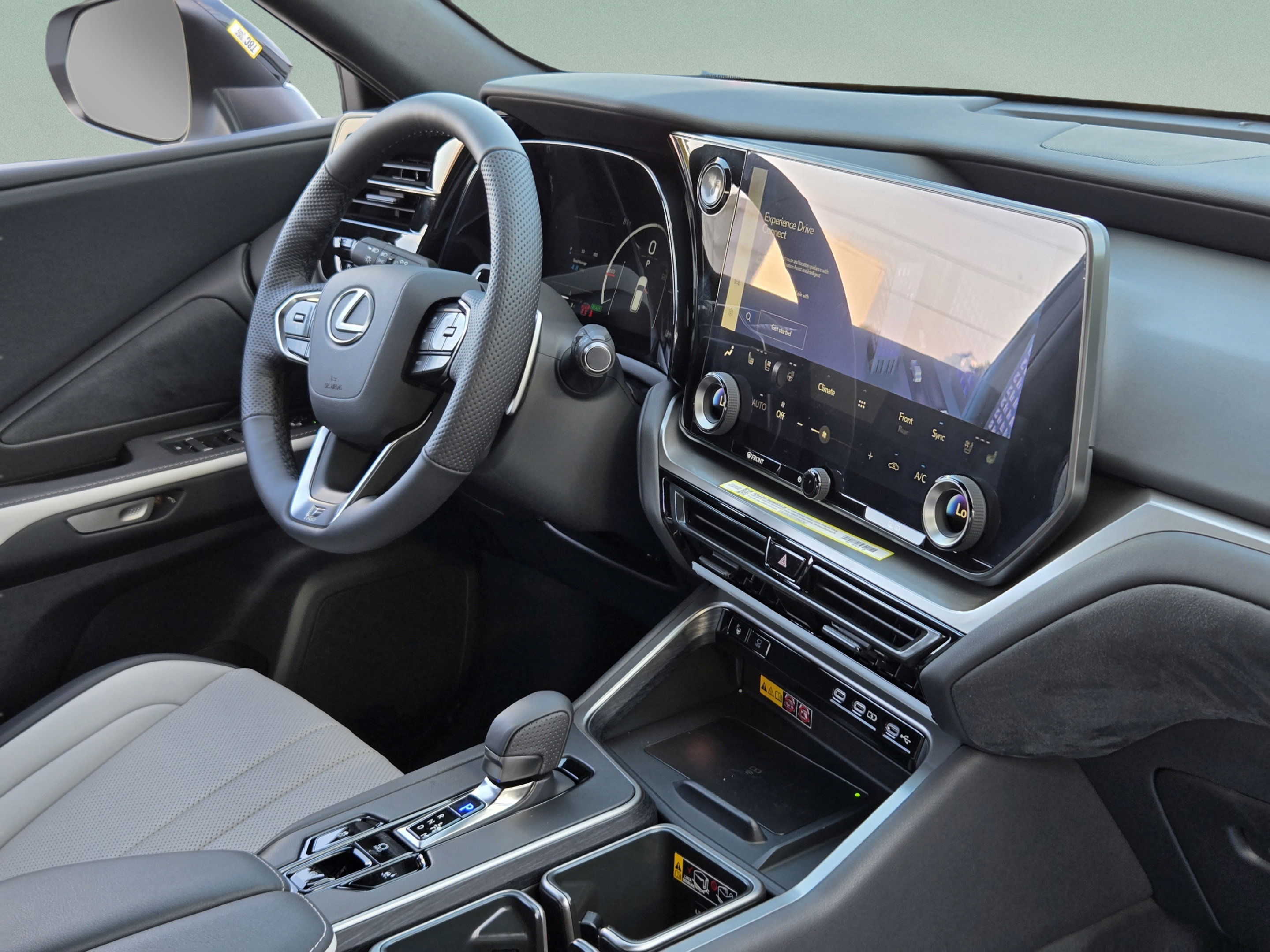 New 2026 Lexus TX 500h AWD image 31