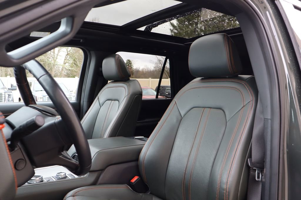 Used 2022 Ford Expedition Timberline AWD/4WD image 4