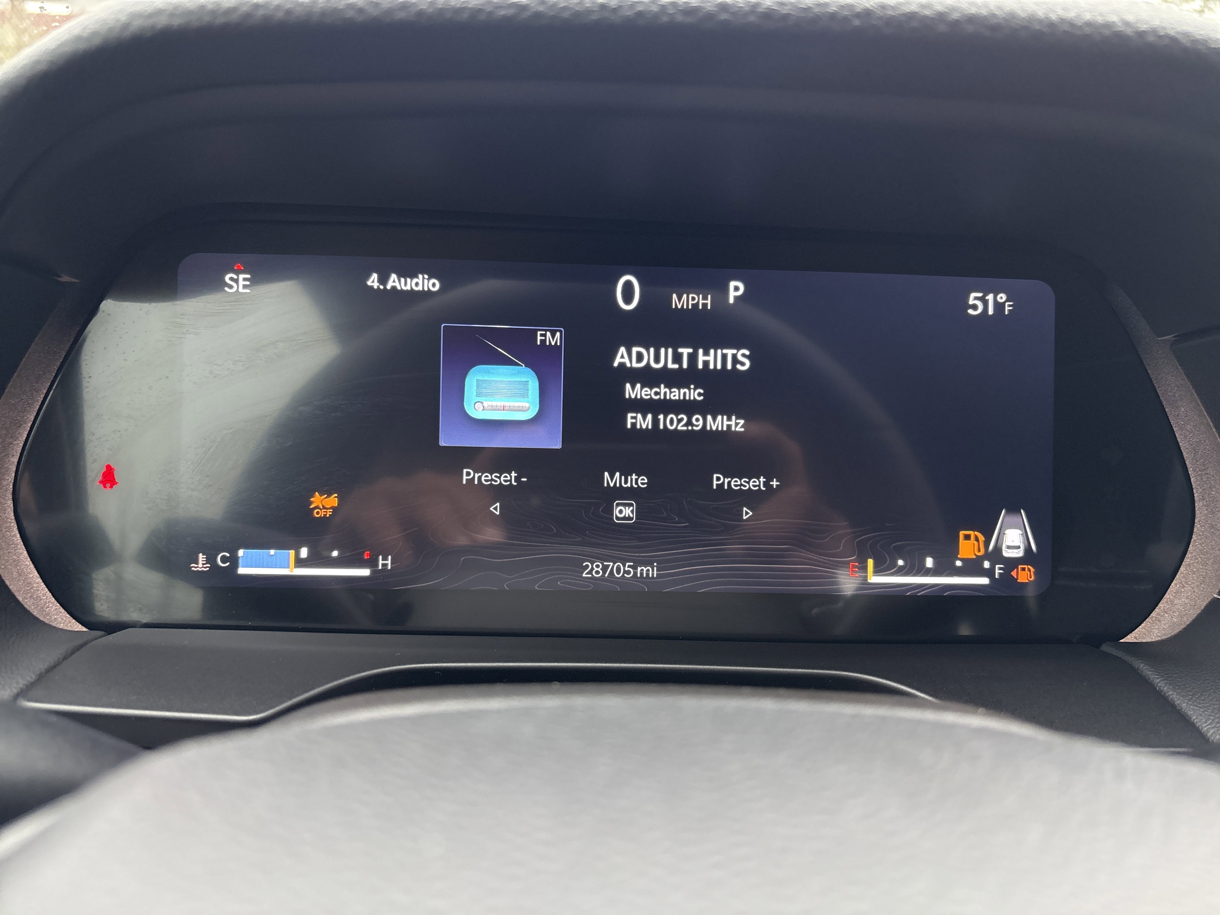 Certified 2023 Jeep Grand Cherokee L Limited image 24