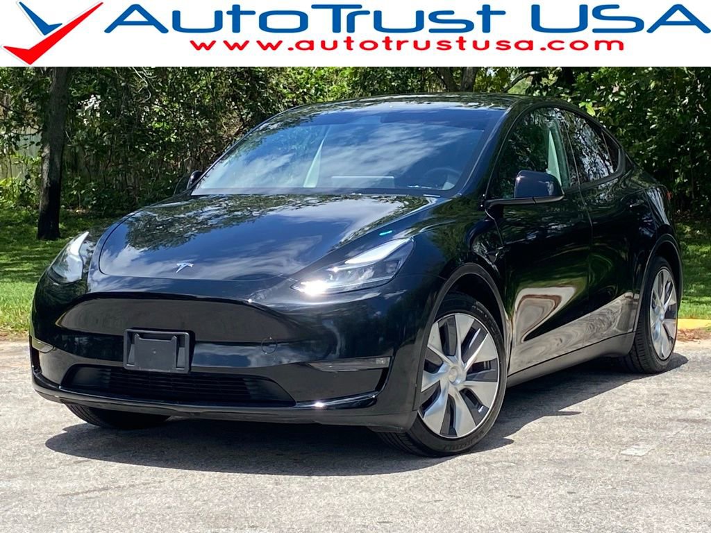 Used 2023 Tesla Model Y Long Range image 1