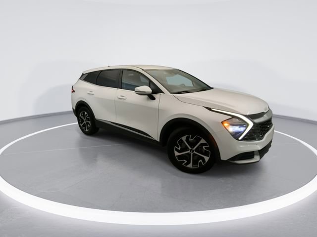 Used 2023 Kia Sportage EX image 6