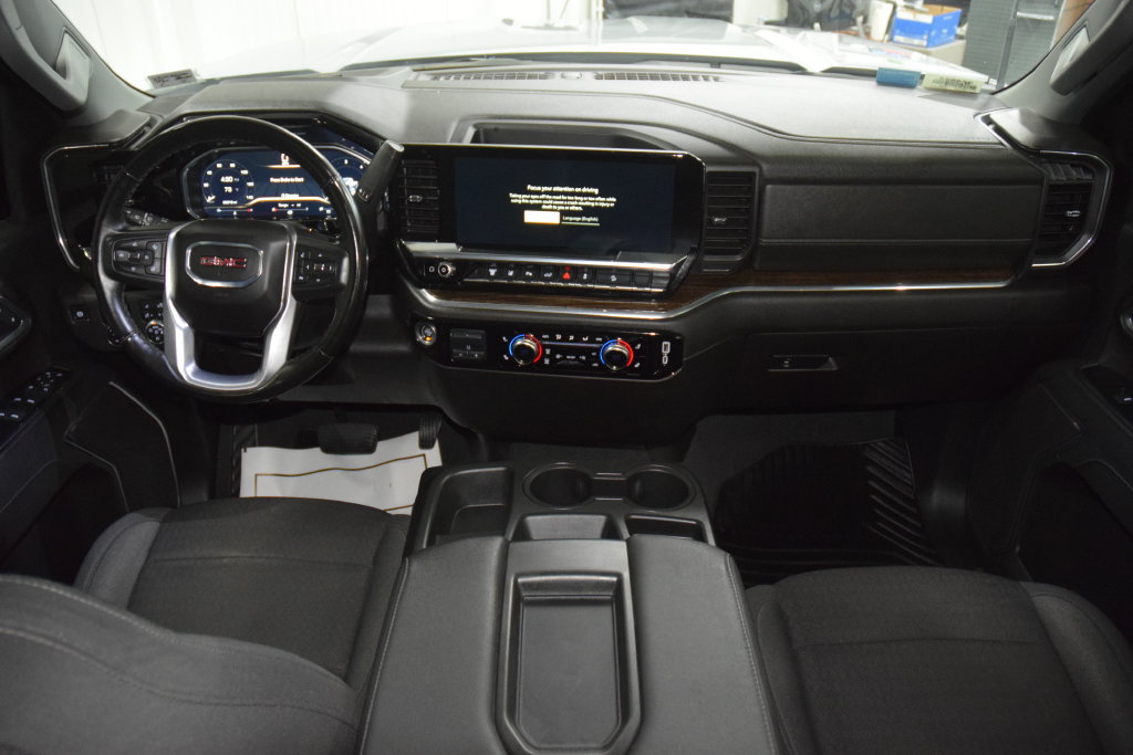 Used 2025 GMC Sierra 2500 SLE w/ SLE Value Package; AWD/4WD image 31