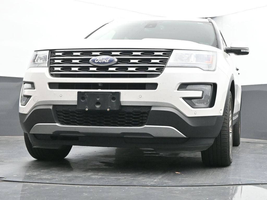 Used 2017 Ford Explorer Limited w/ Equipment Group 301A image 49