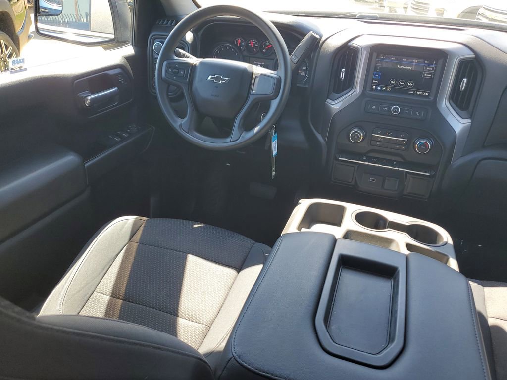 Used 2019 Chevrolet Silverado 1500 Custom Trail Boss w/ Custom Convenience Package image 12