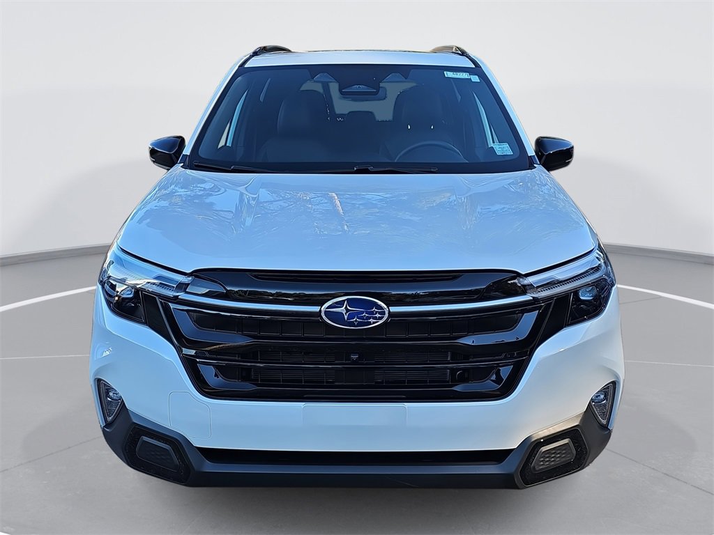 New 2025 Subaru Forester Touring image 2