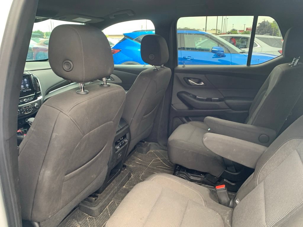 Used 2024 Chevrolet Traverse LT w/ LPO, Floor Liner Package AWD/4WD image 8