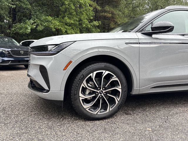 New 2026 Lincoln Nautilus Reserve AWD/4WD image 10