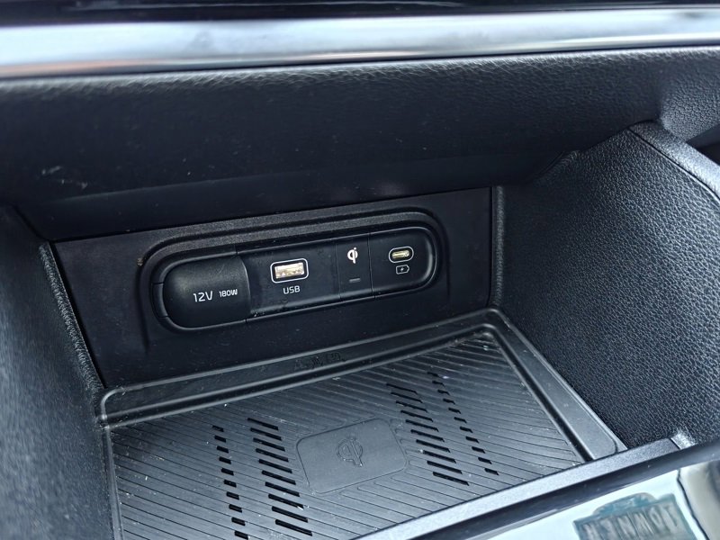 Used 2023 Kia Sportage EX image 24