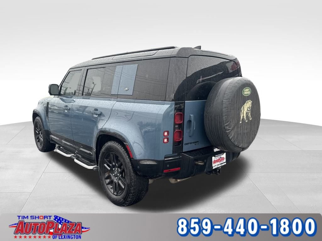 Used 2023 Land Rover Defender 110 X-Dynamic SE image 3