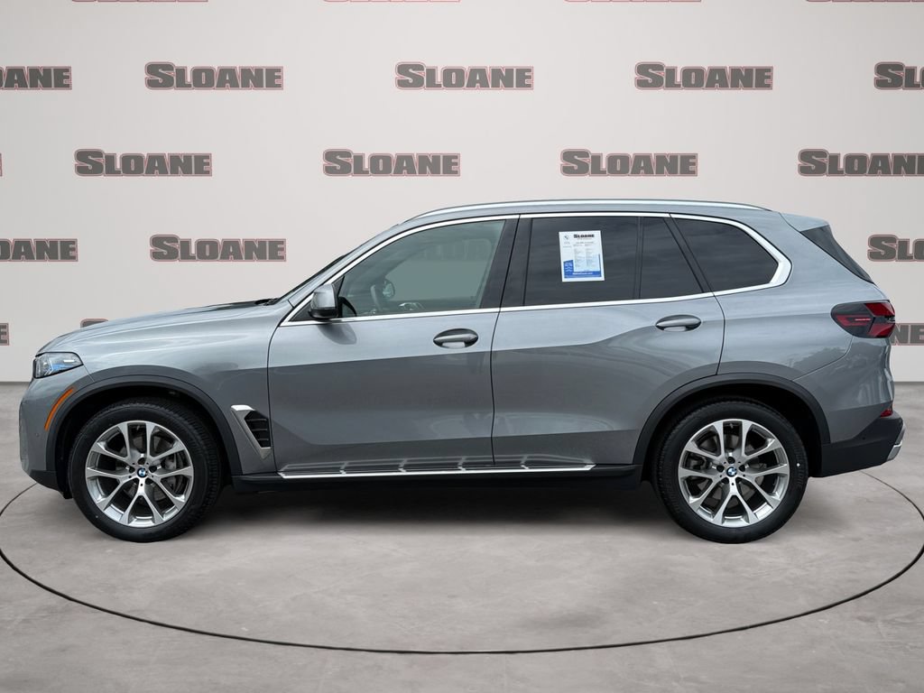 Used 2024 BMW X5 xDrive40i w/ Premium Package AWD/4WD image 2