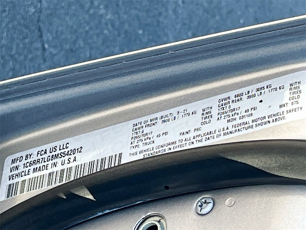 Used 2021 RAM 1500 Classic SLT image 31