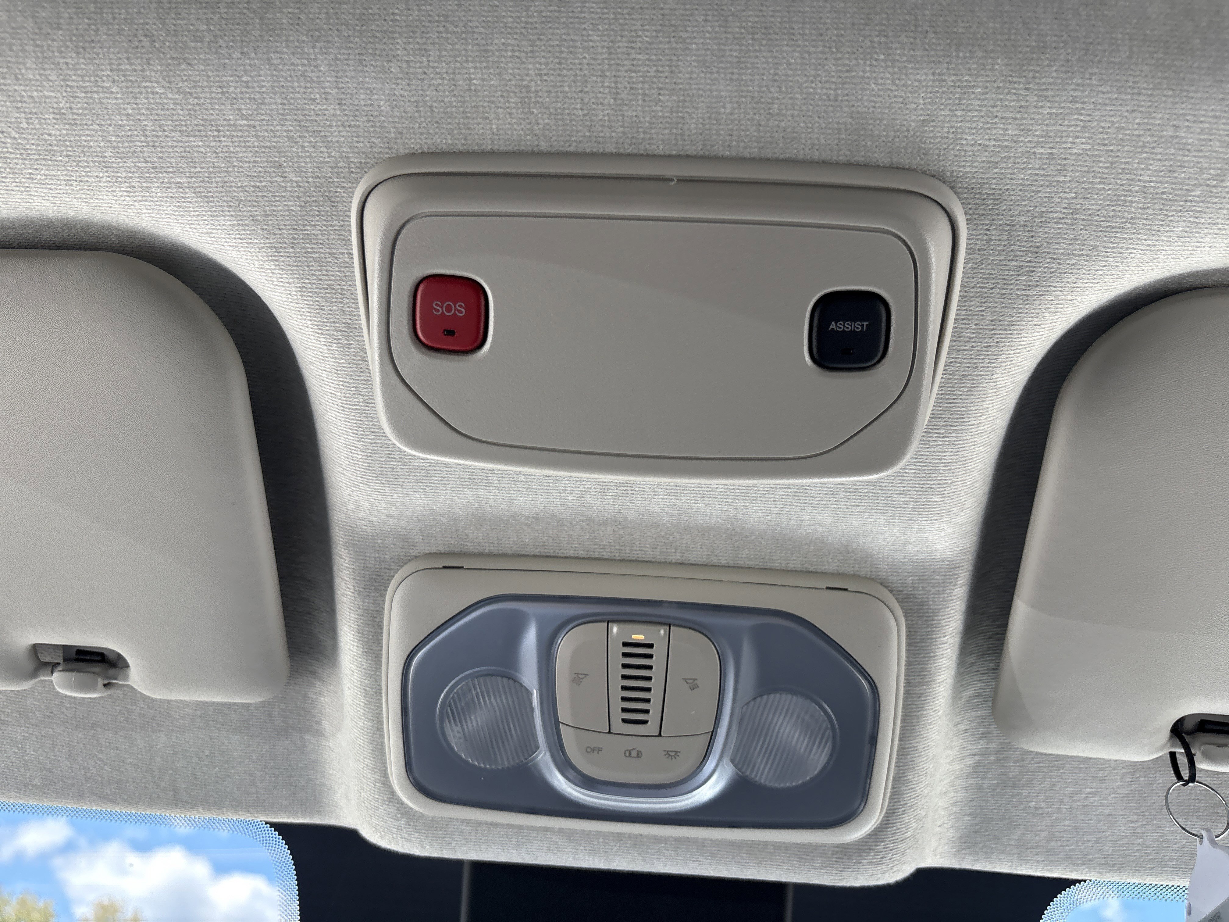 New 2025 RAM ProMaster 2500 w/ Convenience Group FWD image 21