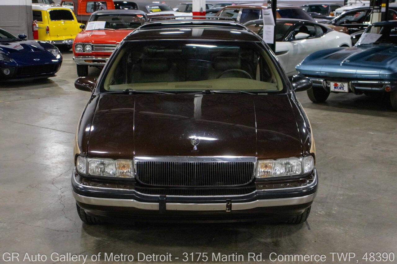 Used 1996 Buick Roadmaster Estate image 11
