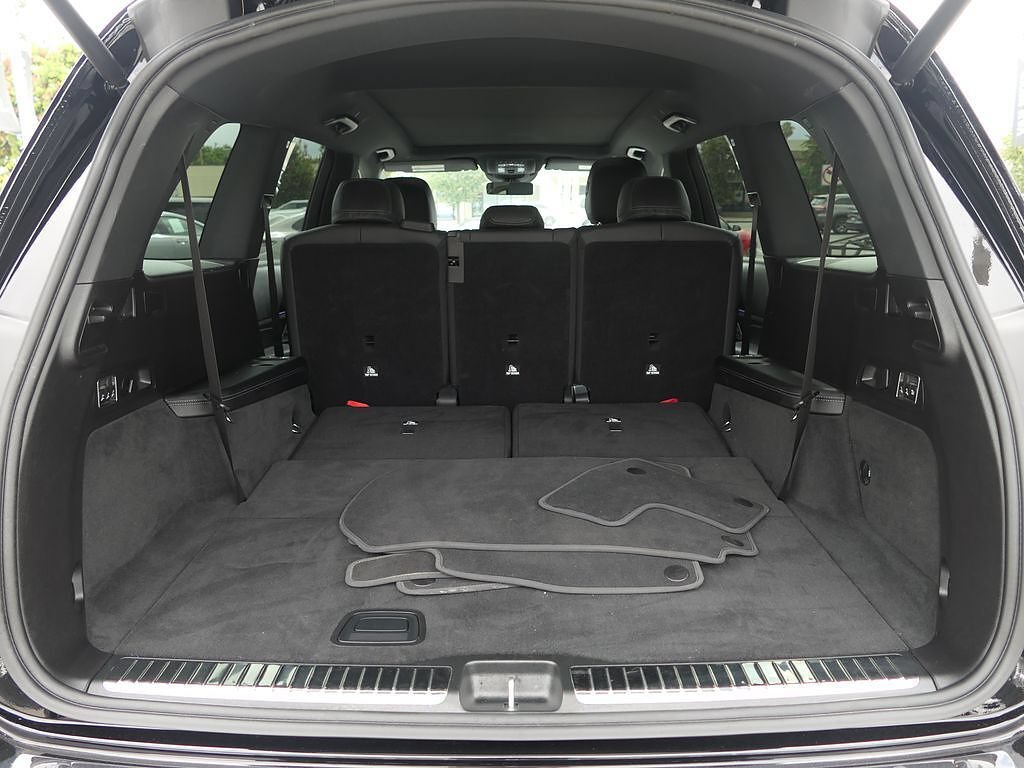 Used 2025 Mercedes-Benz GLS 450 4MATIC image 21