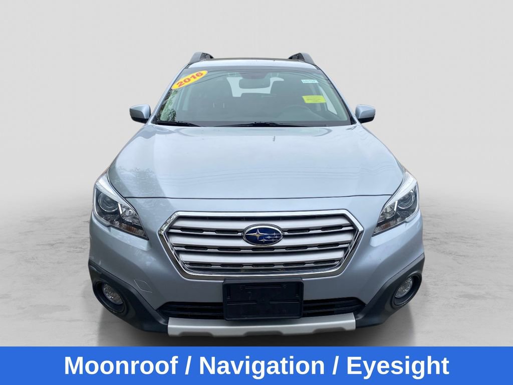 Used 2016 Subaru Outback 2.5i Limited AWD/4WD image 9