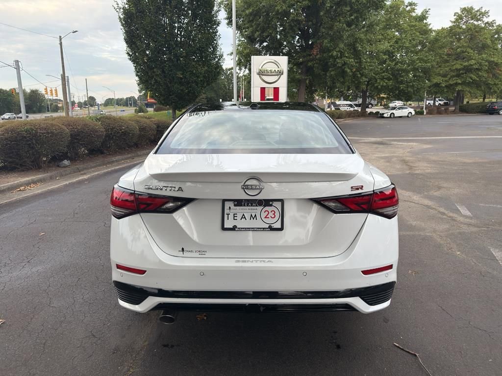 New 2025 Nissan Sentra SR image 6