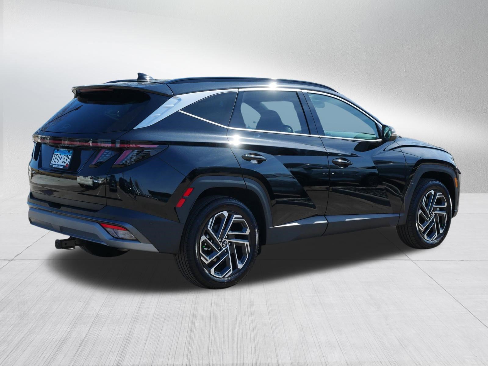 Certified 2025 Hyundai Tucson Limited image 7