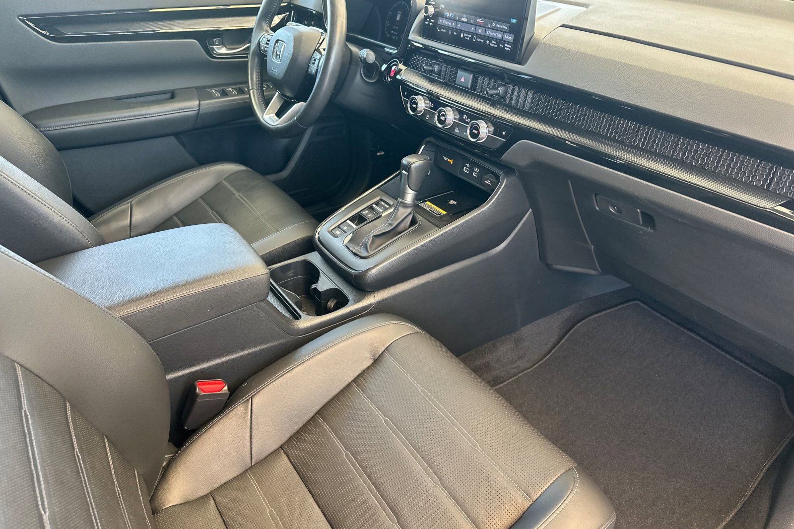 Used 2024 Honda CR-V EX-L image 16