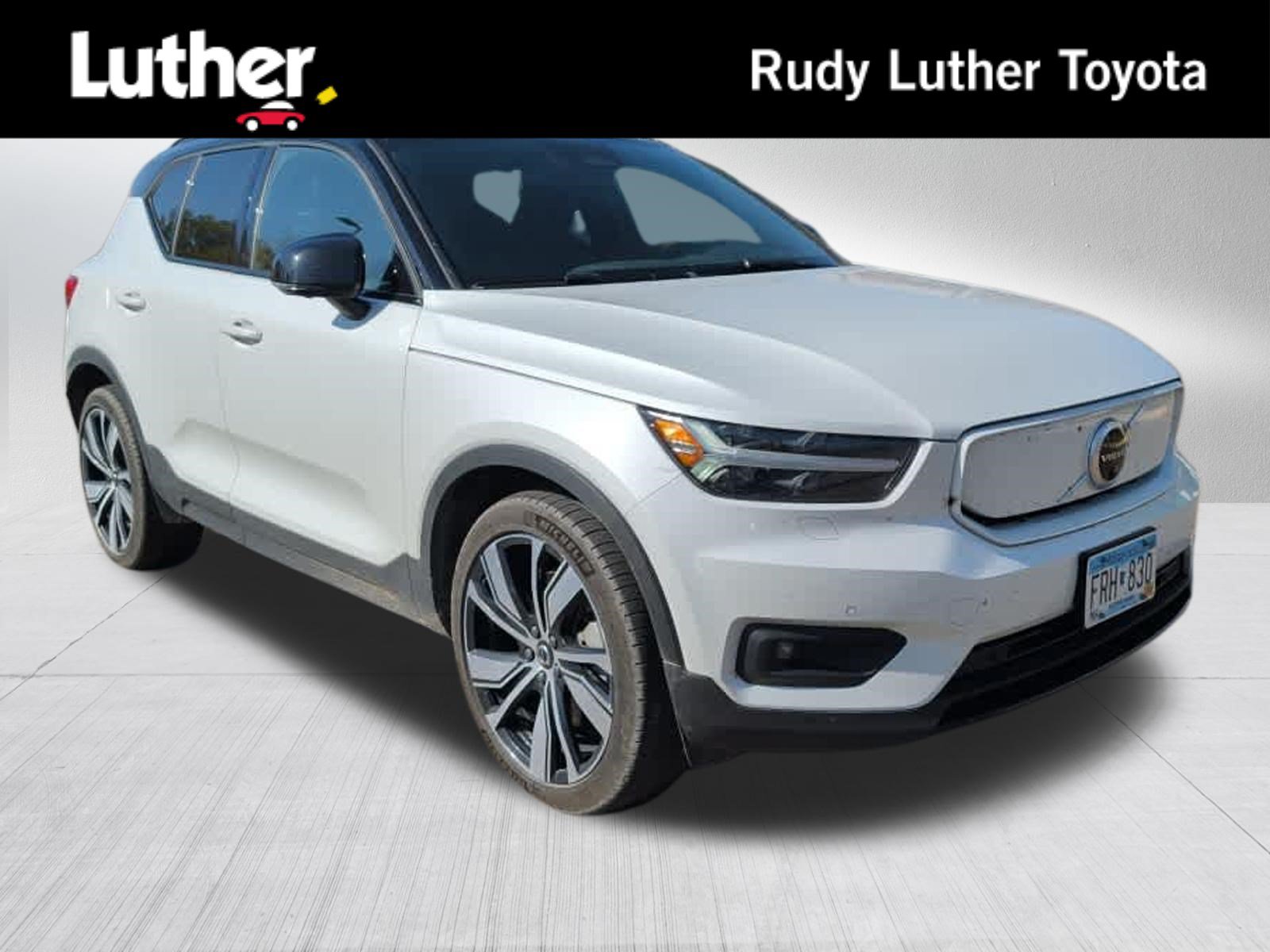 Used 2021 Volvo XC40 P8 Recharge AWD/4WD image 1