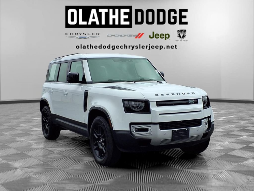 Used 2025 Land Rover Defender 110 S image 33