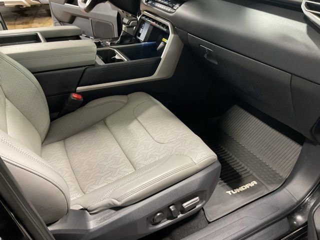 Used 2022 Toyota Tundra Limited AWD/4WD image 20
