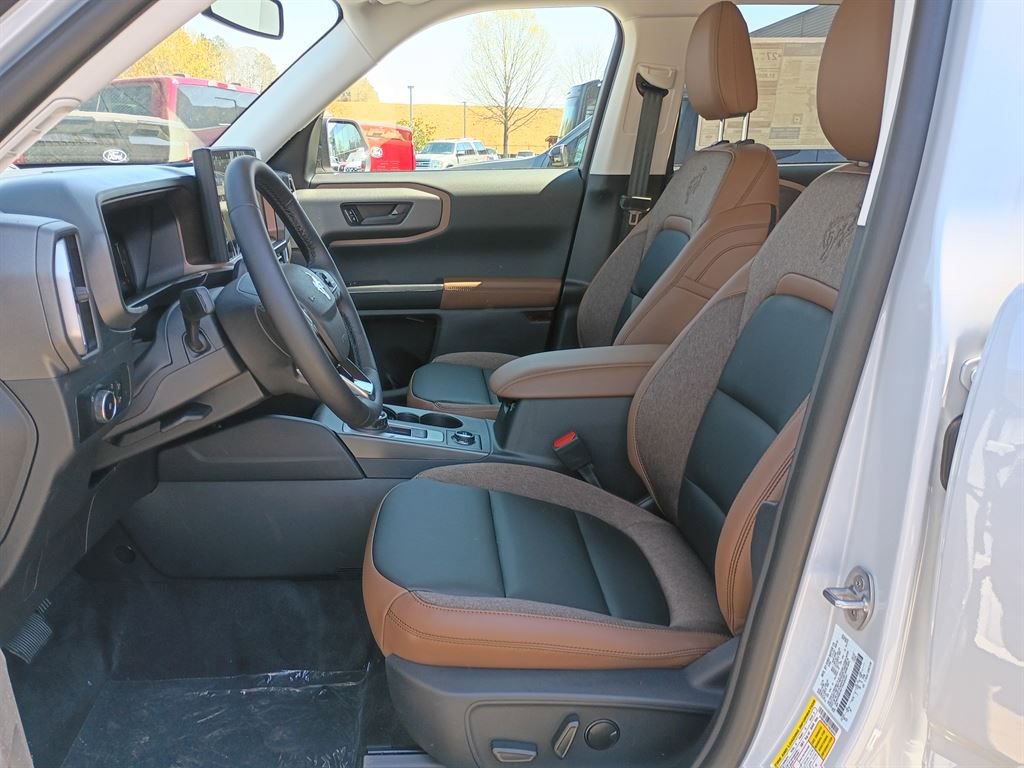 New 2026 Ford Bronco Sport Outer Banks image 9