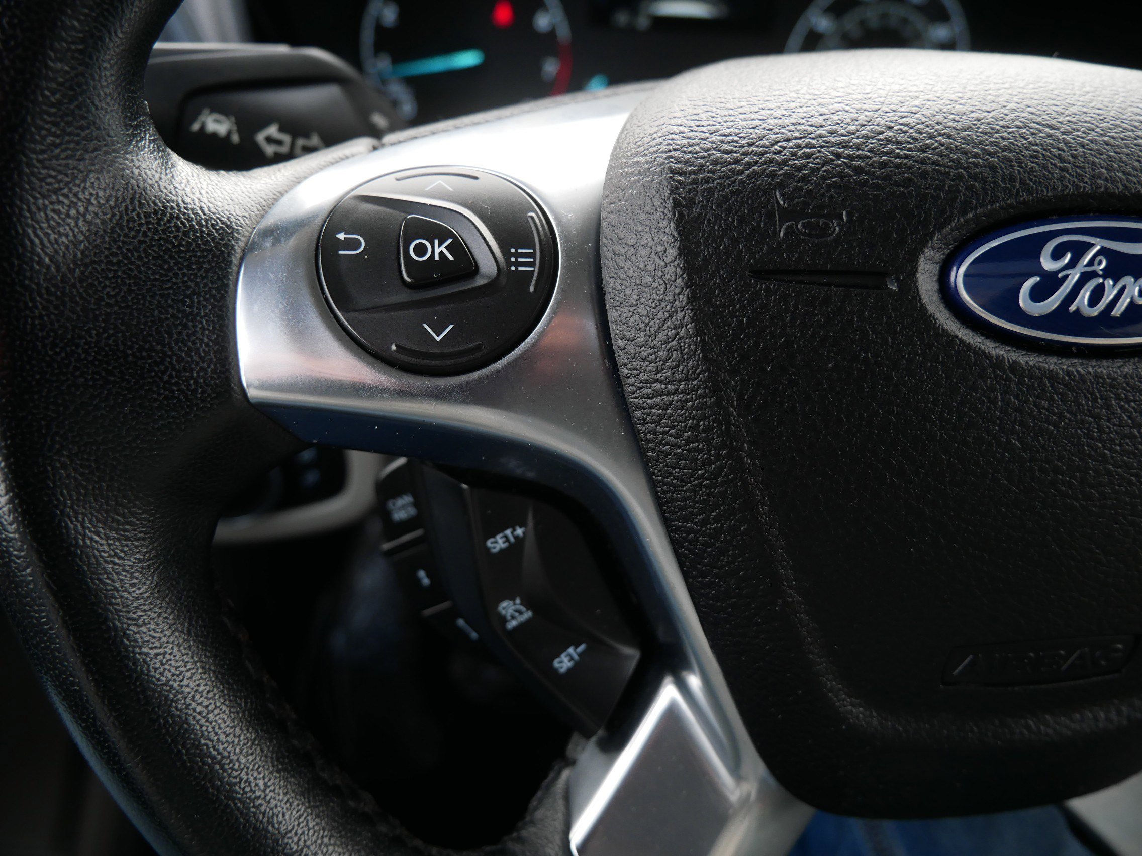 Used 2023 Ford Transit Connect Titanium w/ Trailer Tow Package image 28