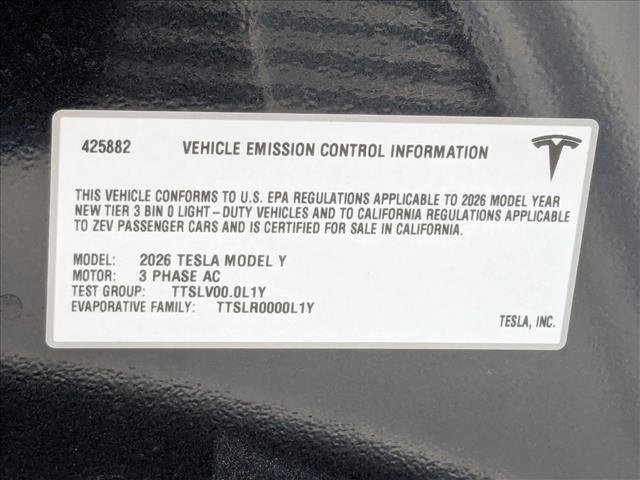 Used 2026 Tesla Model Y 2WD image 29