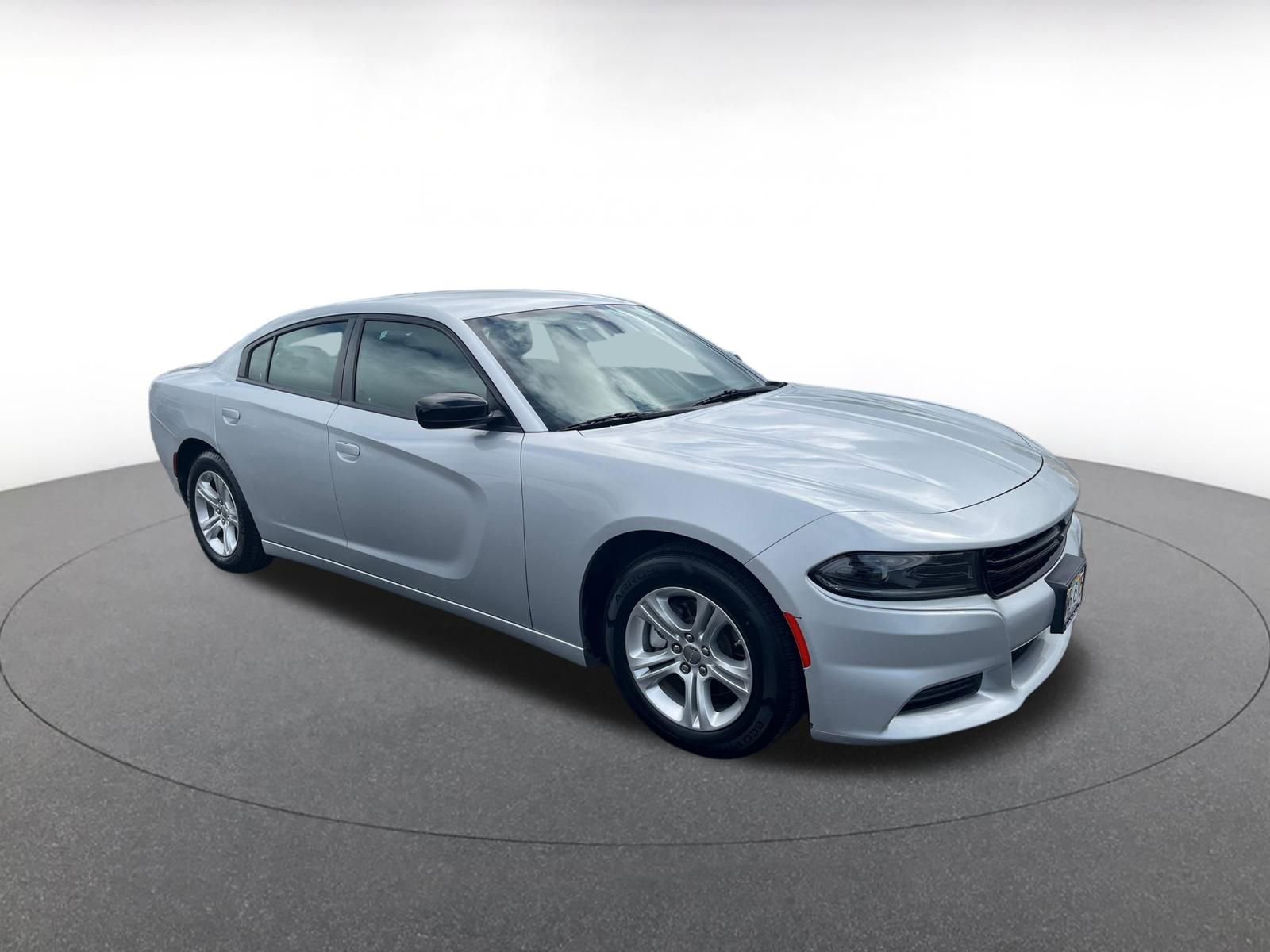 Used 2023 Dodge Charger SXT image 1