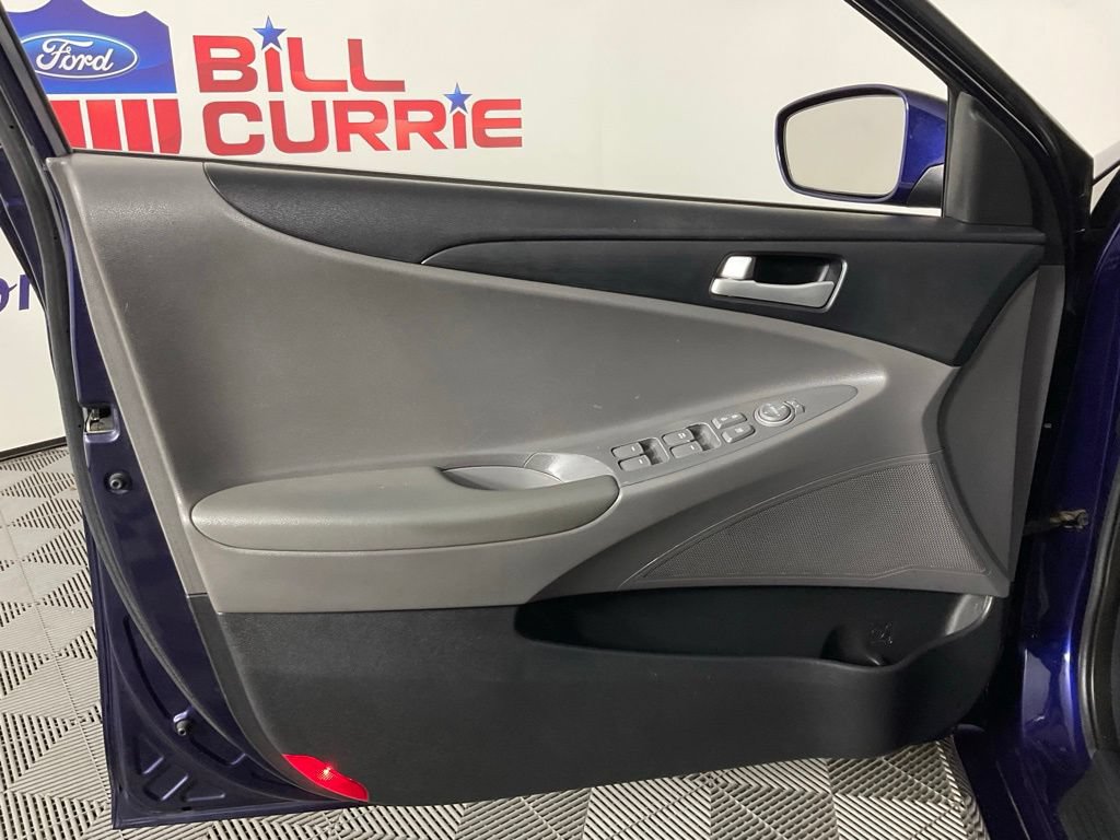Used 2013 Hyundai Sonata GLS FWD image 12