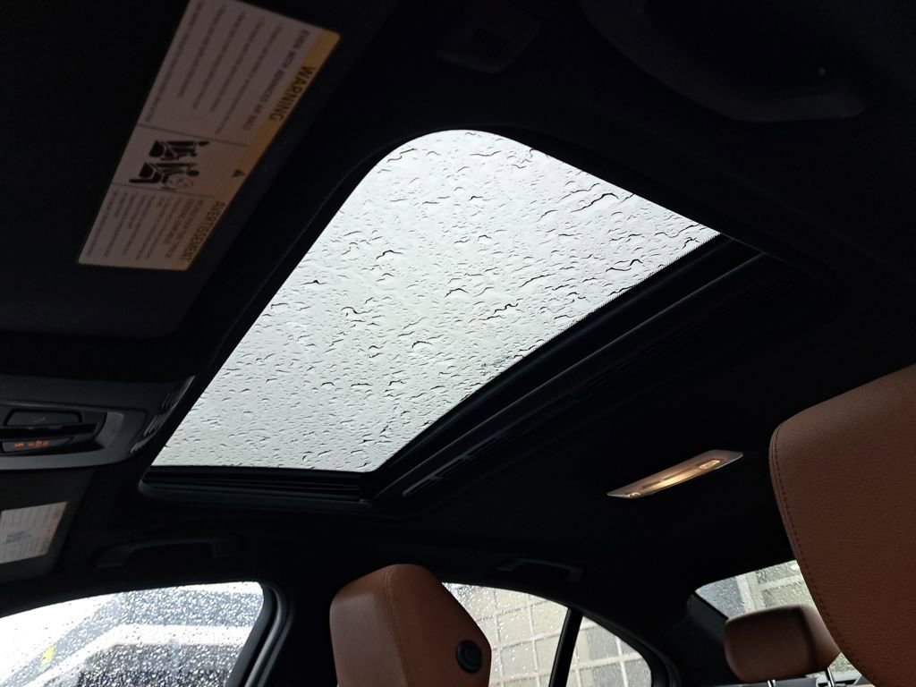 Used 2017 BMW 330i Sedan image 35