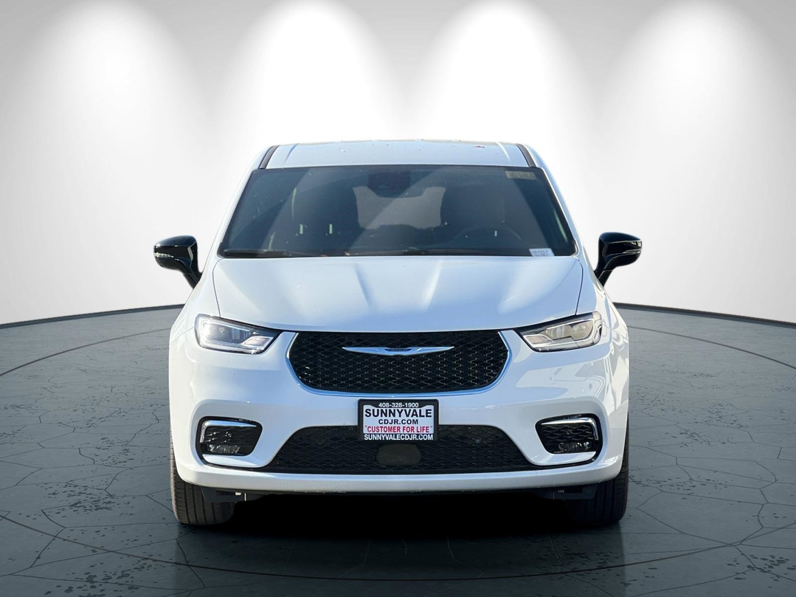 New 2026 Chrysler Pacifica Select image 9