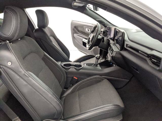 Certified 2025 Ford Mustang Coupe RWD image 19