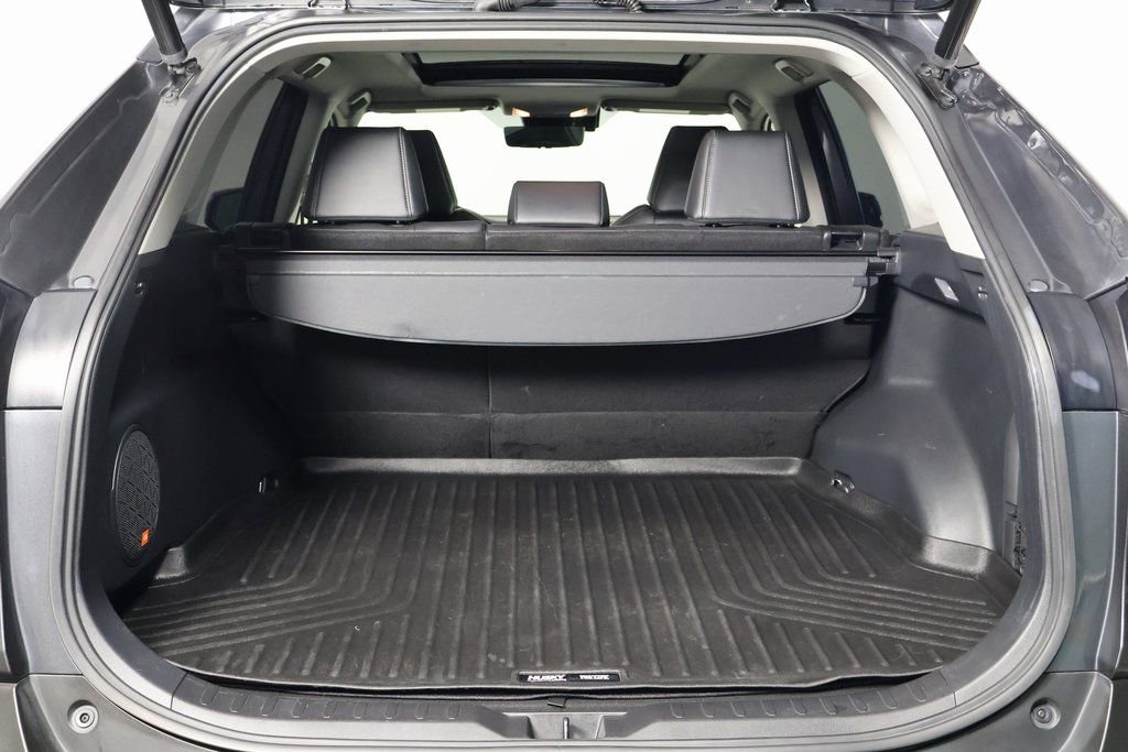 Used 2020 Toyota RAV4 Limited image 14