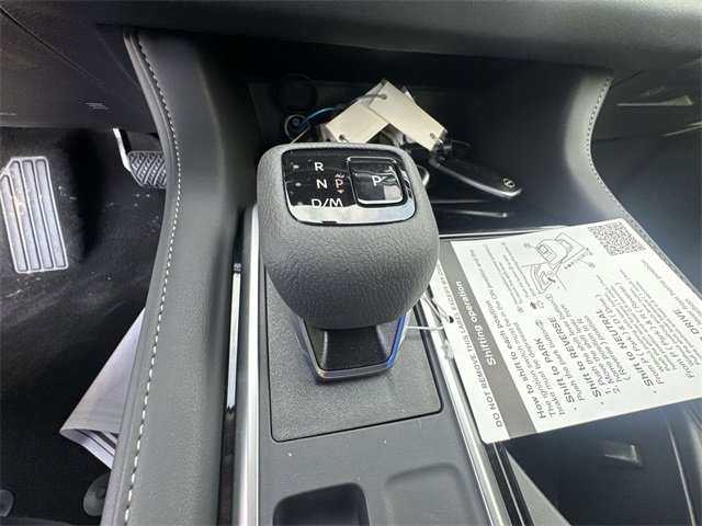 New 2025 Nissan Pathfinder SL image 19