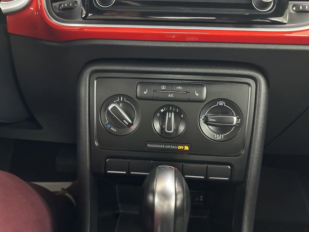 Used 2016 Volkswagen Beetle 1.8T SEL image 30