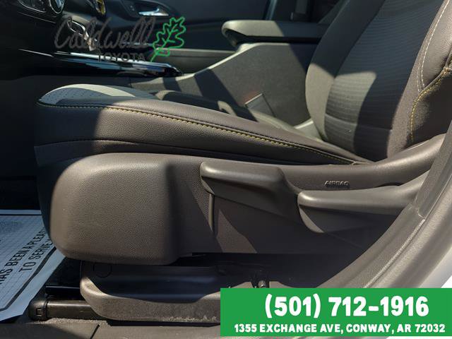 Used 2024 Chevrolet Trax LT w/ Driver Confidence Package FWD image 23