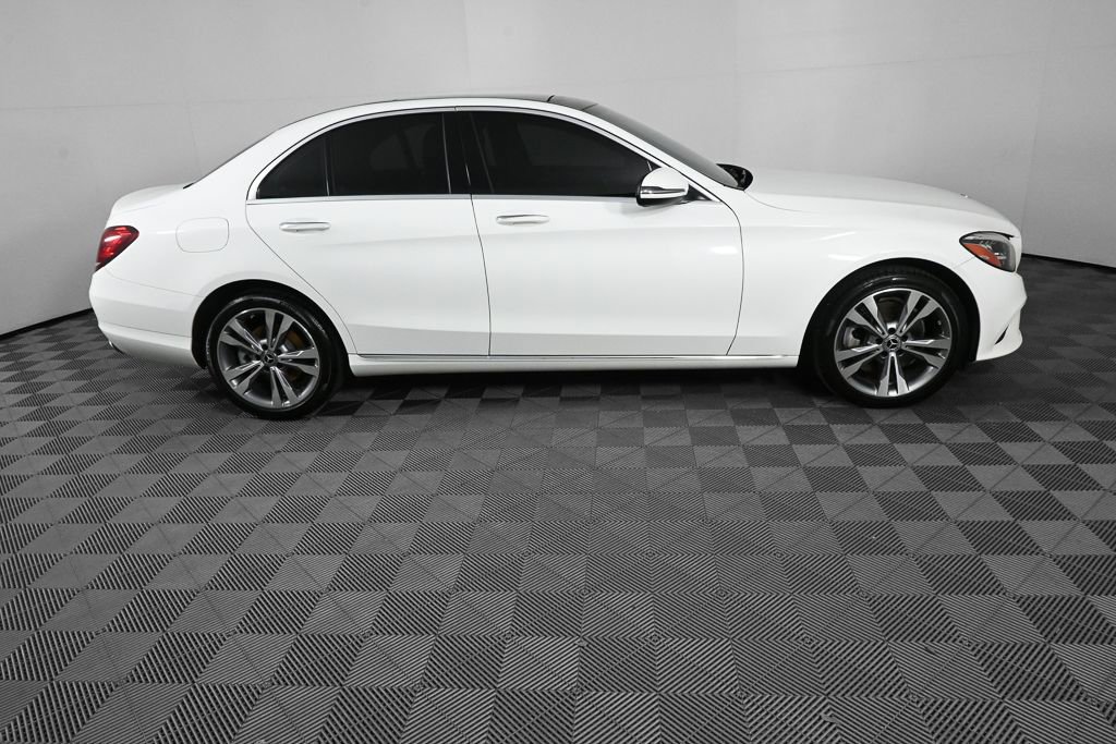Certified 2019 Mercedes-Benz C 300 4MATIC Sedan image 23
