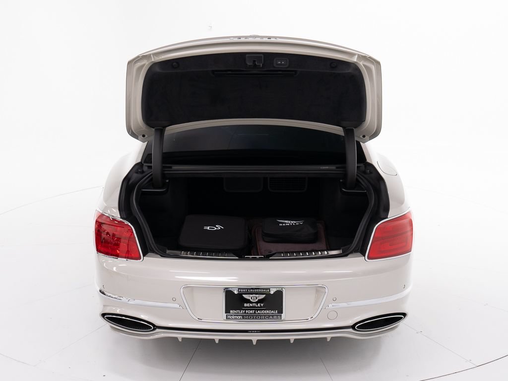 Used 2025 Bentley Flying Spur Plug-In Hybrid AWD/4WD image 47