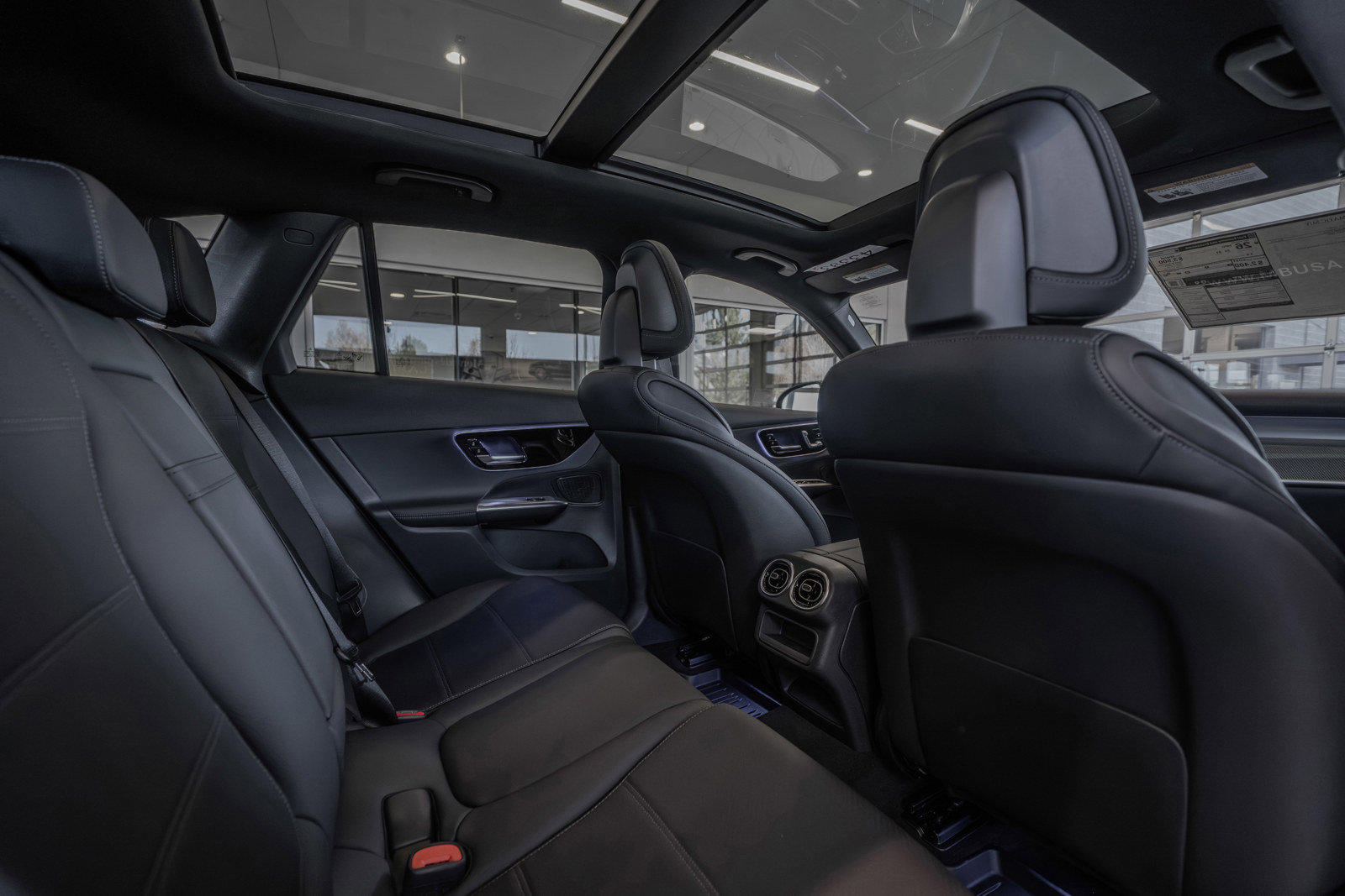 New 2026 Mercedes-Benz GLC 300 4MATIC image 28