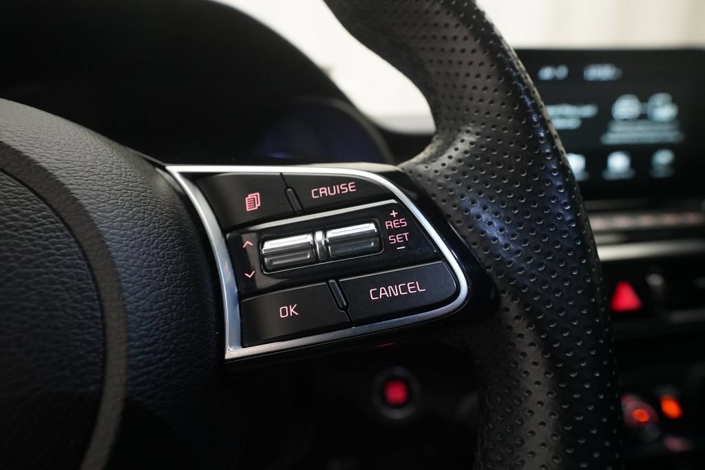 Used 2021 Kia Forte GT-Line w/ GT-Line Premium Package FWD image 17