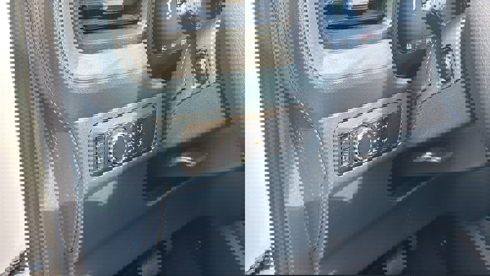 New 2026 Ford Maverick XL image 21