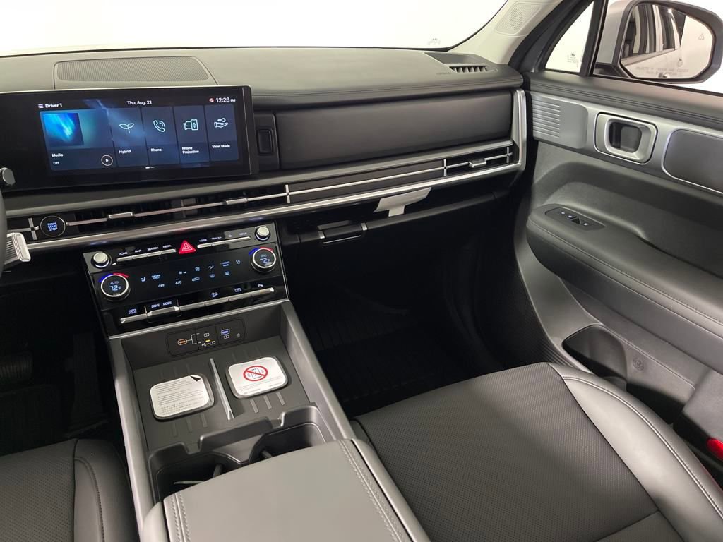 New 2026 Hyundai Santa Fe SEL image 17