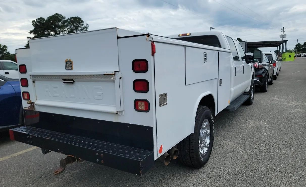 Used 2008 Ford F350 XL AWD/4WD image 3