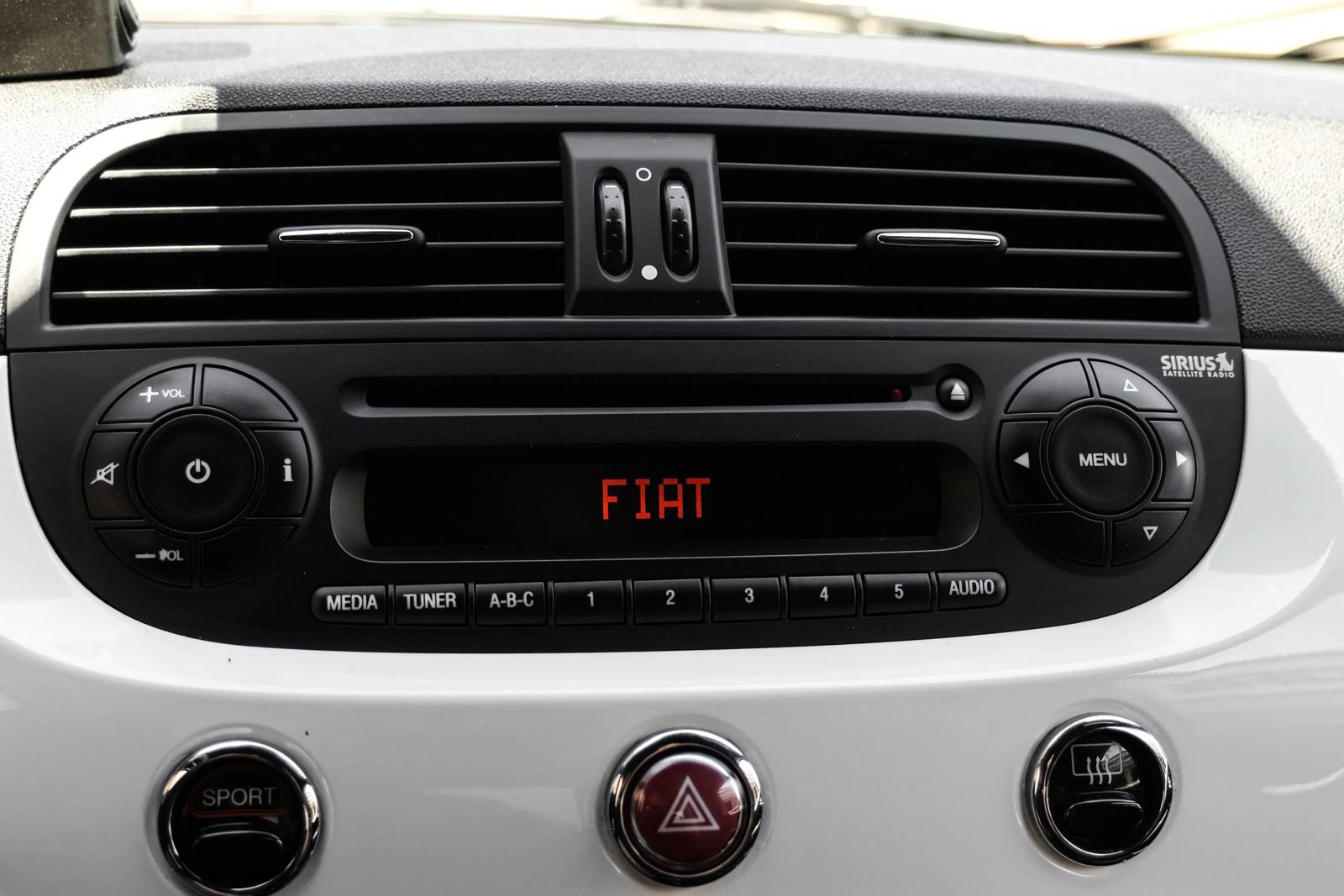 Used 2013 FIAT 500 Abarth w/ Comfort/Convenience Group FWD image 23