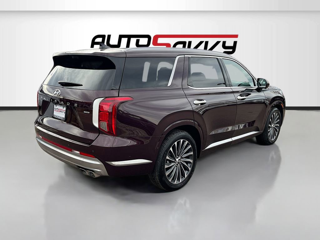 Used 2023 Hyundai Palisade Calligraphy w/ Cargo Package AWD/4WD image 7