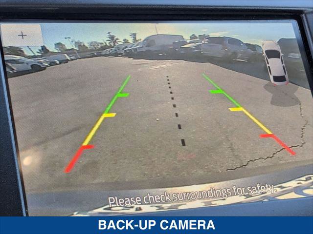 Used 2020 Ford Fusion SE image 19